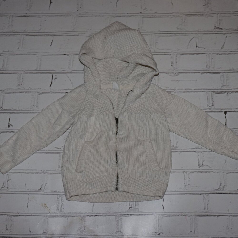 🤍🧶 Baby Gap Knit Hoodie – Size 5Y Toddler · Soft Texture · Neutral Layers 💬